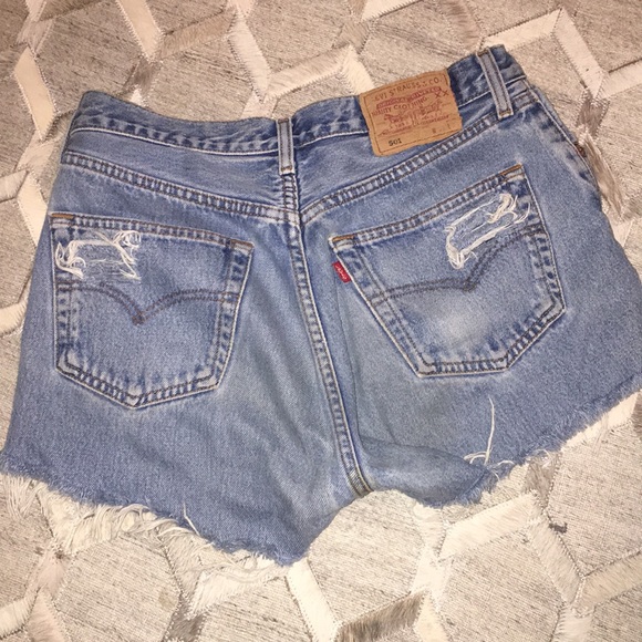 Cut off shorts - Picture 2 of 5